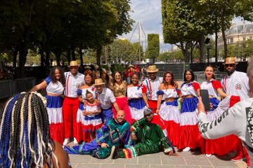 Carnavaleros  - Carnaval tropical de Paris 